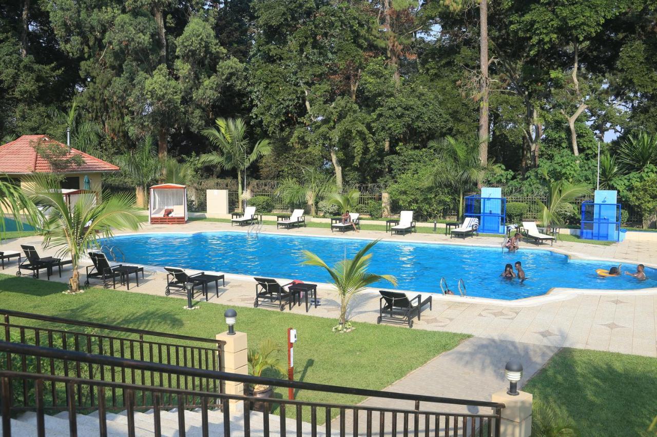 Best Western Premier Garden Hotel Ентеббе Екстер'єр фото