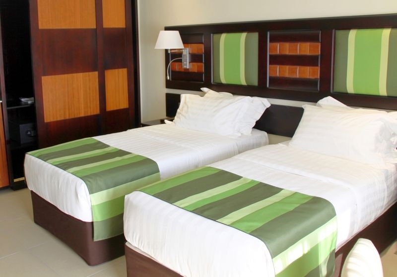 Best Western Premier Garden Hotel Ентеббе Екстер'єр фото
